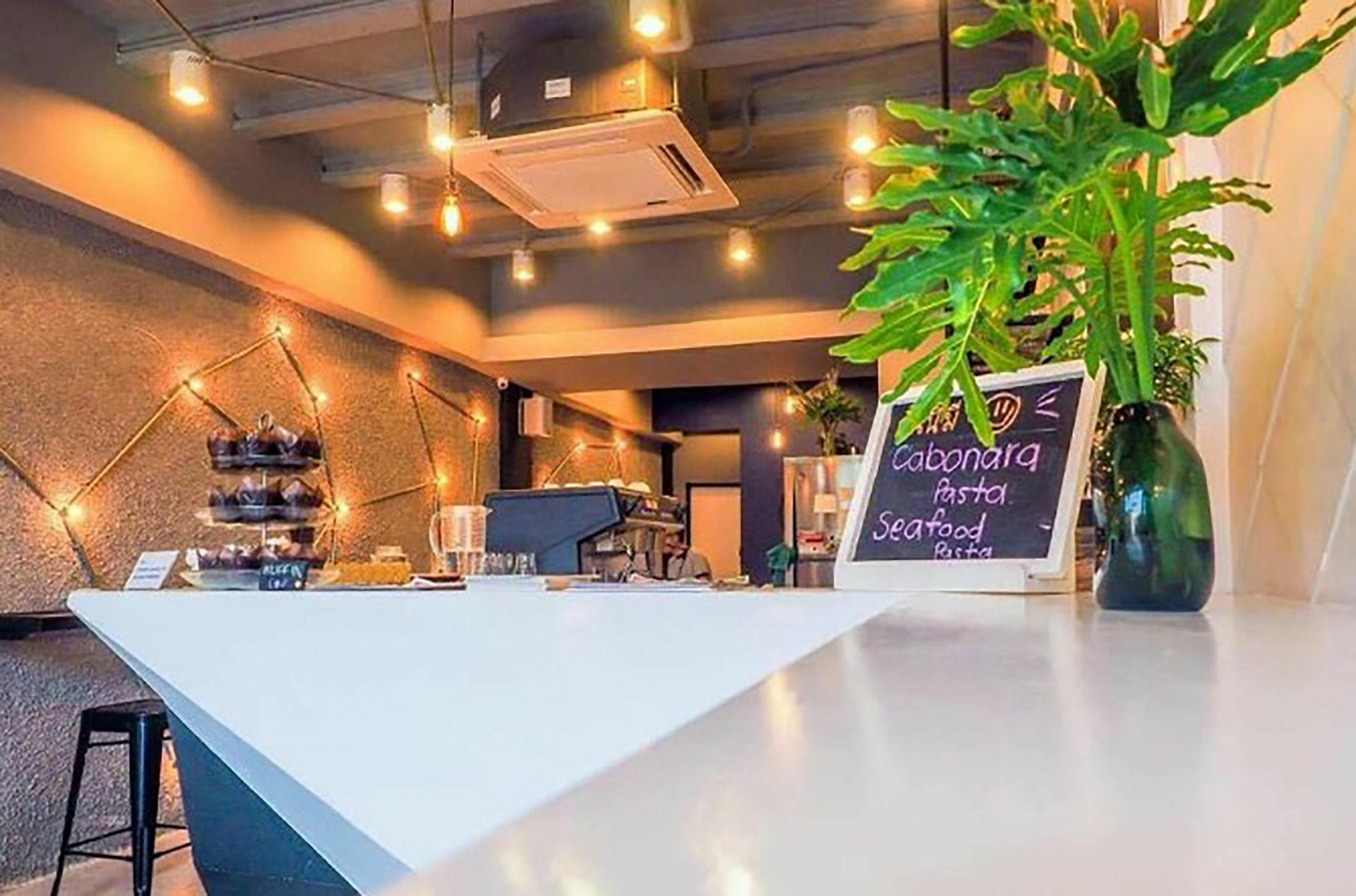 De Ja Moon Hostel 치앙마이 외부 사진