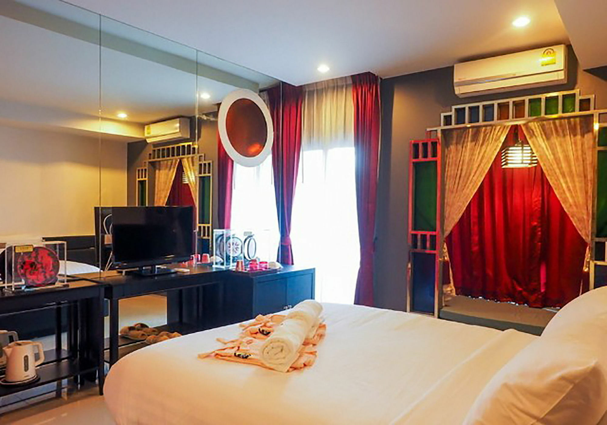 De Ja Moon Hostel 치앙마이 외부 사진